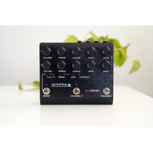 RedSeven Leviathan Preamp 效果器